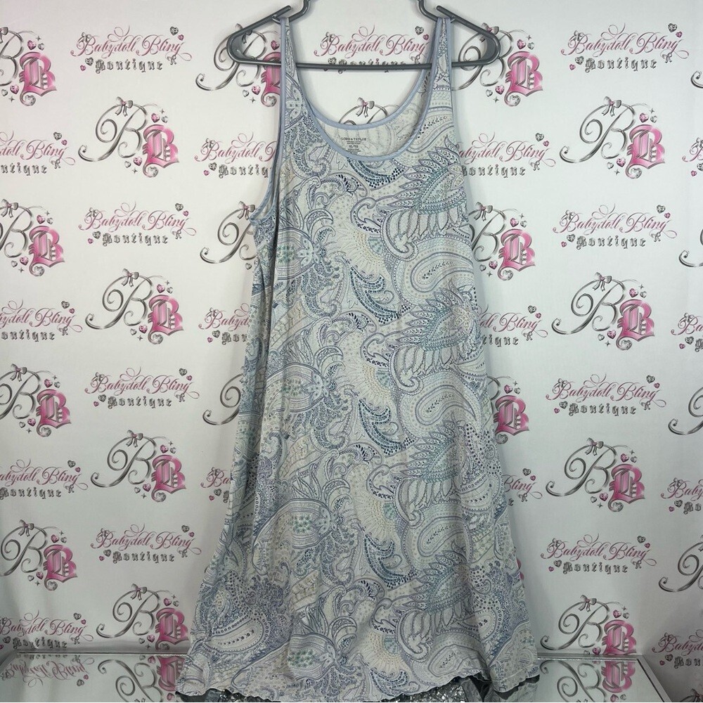 Lord & Taylor dress cream white Blue Paisley long maxi comfy stretchy Dress